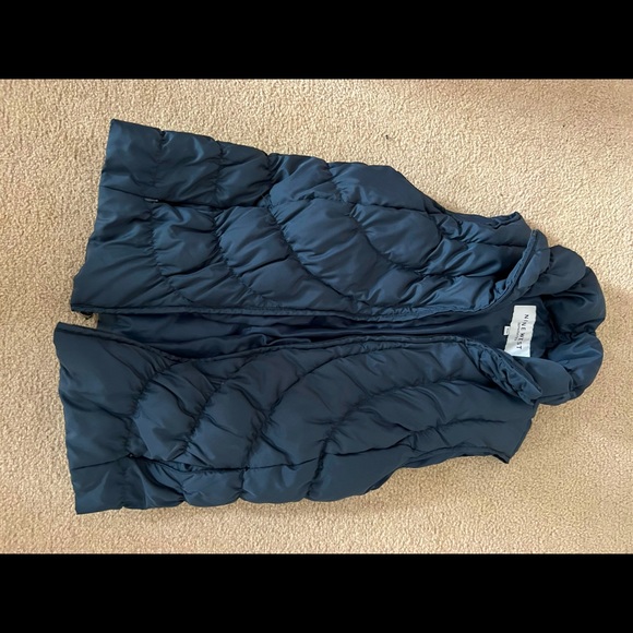 Nine West Jackets & Blazers - Nine West vest in Navy. Size S/CH.